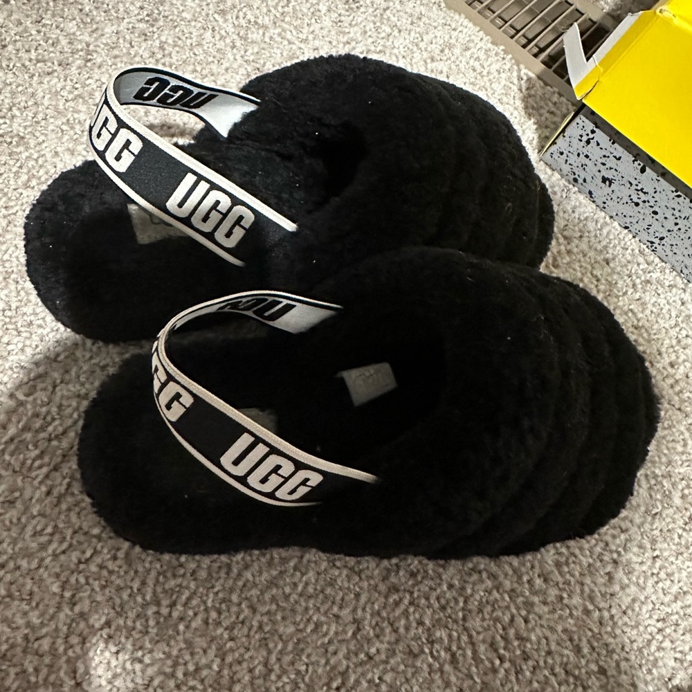 Ugg slides